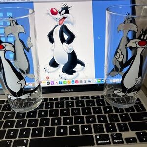 Looney Tunes Sylvester Glass Set